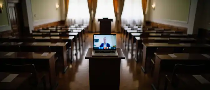 Введение дистанционного обучения на юридическом факультете МГУ связано с мерами безопасности после обнаружения случая кори